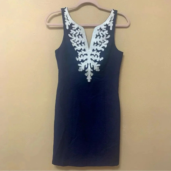Lilly Pulitzer Gabby Shift Dress in True Navy Size 00 NWT New - Picture 3 of 14